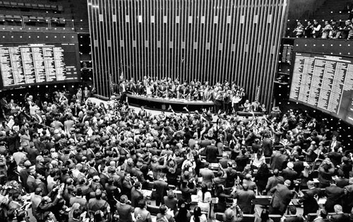 camara dos deputados - Questão de raça, a desigualdade nas eleições