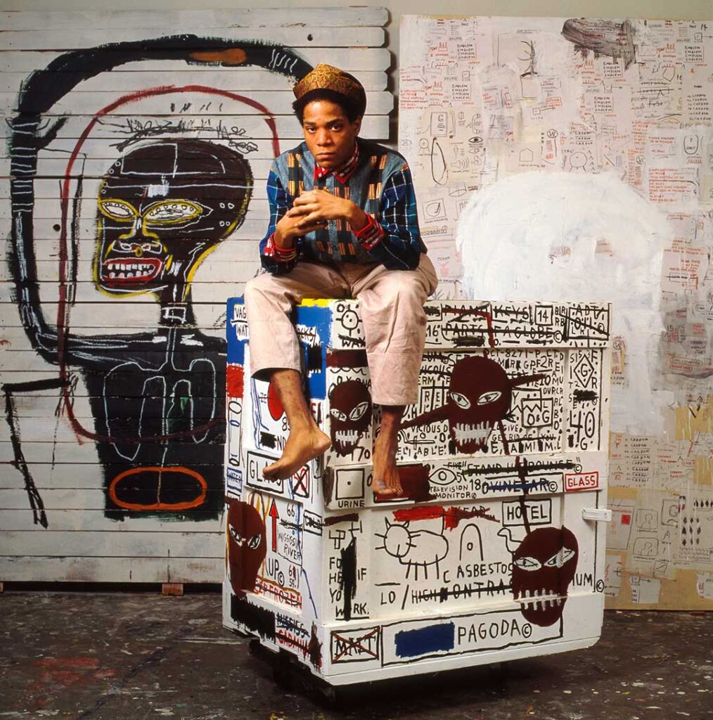 Jean-Michel Basquiat em seu estúdio em Nova York, 1985 (Imagem: Nova York/Lizzie Himmel)