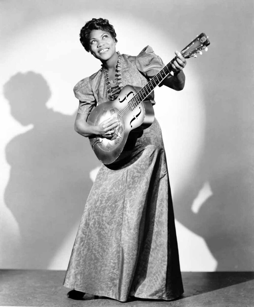 Sister Rosetta Tharpe, a mãe do rock (Imagem: Reprodução)